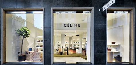 Celine opens its first store in Madrid.